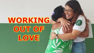 प्यार से बाहर काम करना